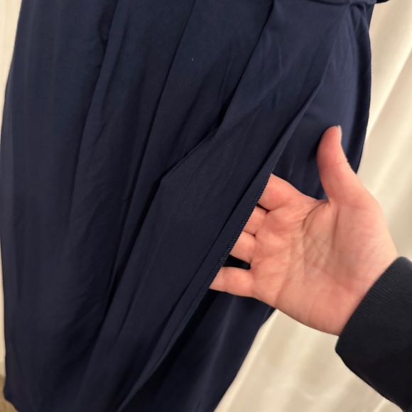 Tart Navy Draped and Pleated V-Neck and V-Back Cocktail Jersey Dress Medium - Picture 6 of 7